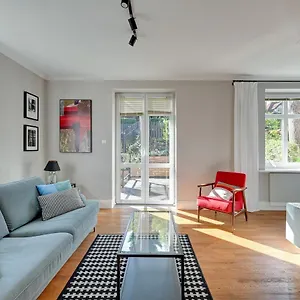  Apartament Grand - Entry - With Garden In Polska