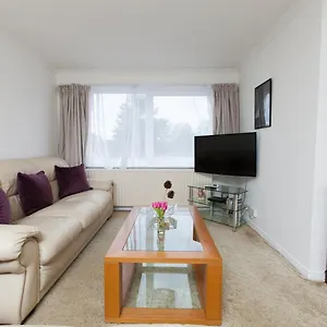 Guestready - Spacious 2br Flat In Peaceful , Brighton United Kingdom